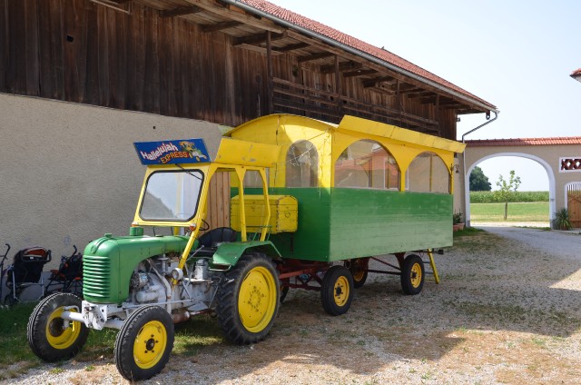 Traktor (20)
